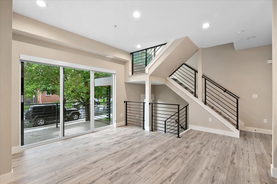 More Photos Of 1327 Jersey St, Denver Apartments For Sale