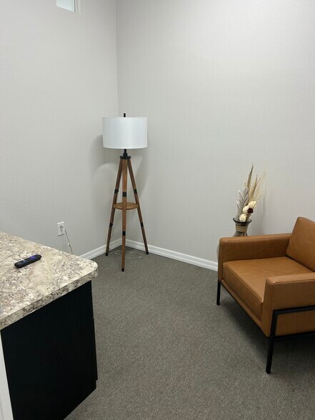 More Photos Of 17718 Hunting Bow Cir, Lutz Medical For Sale