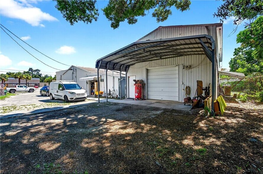 More Photos Of 1531 Delaware Ave, Fort Pierce Freestanding For Sale