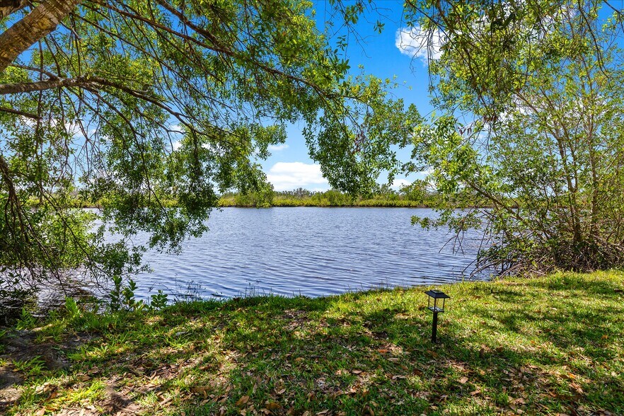 More Photos Of 3269 Duncan Rd, Punta Gorda Apartments For Sale