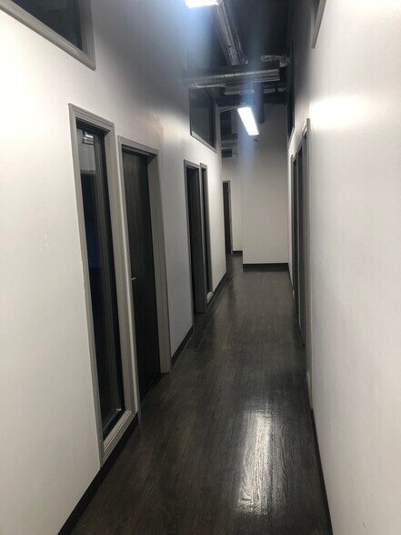 More Photos Of 161 W Harrison St, Chicago Apartments For Lease