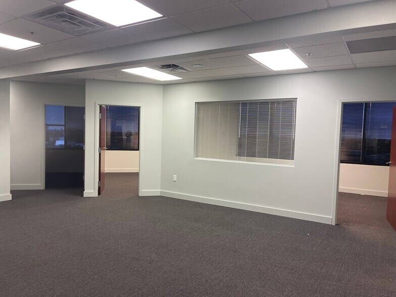 More Photos Of 1401 N University Dr, Coral Springs Medical For Sale