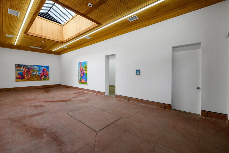 More Photos Of 244 W Florence Ave, Los Angeles Freestanding For Sale