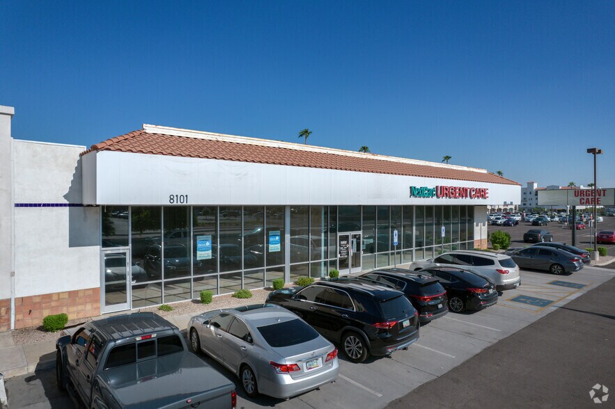 More Photos Of 8101 N 19th Ave, Phoenix Unknown For Lease