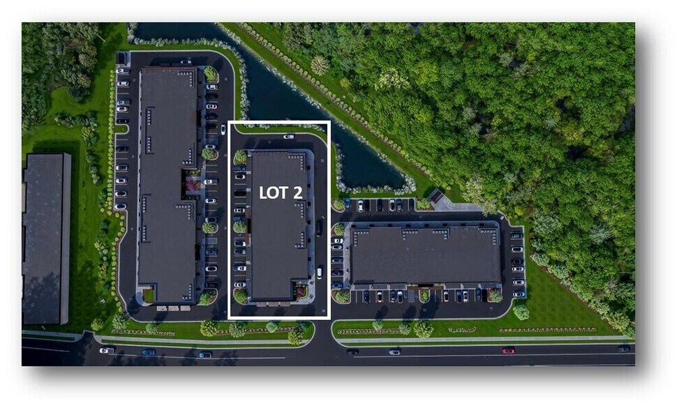 More Photos Of 307 N Maple St, Summerville Storefront For Sale