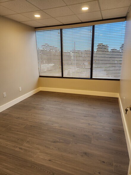 More Photos Of 3502 Henderson Blvd, Tampa Office For Lease