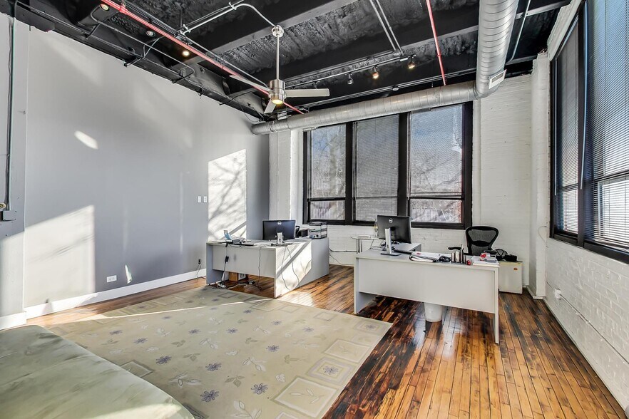 More Photos Of 400-420 N May St, Chicago Loft Creative Space For Lease