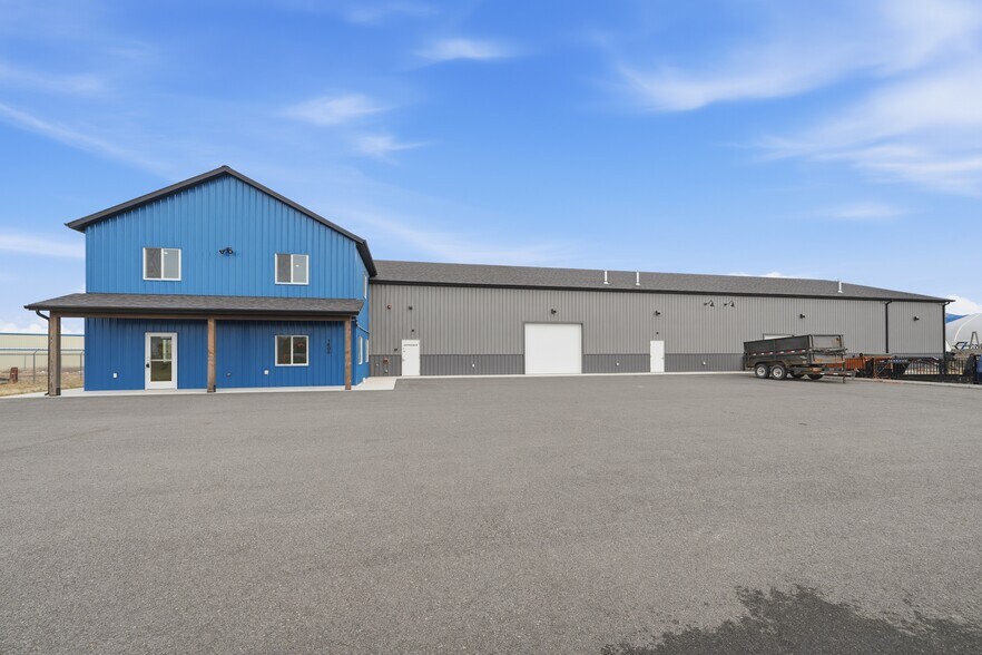 More Photos Of 1408 N Jackrabbit Ln, Belgrade Office For Sale