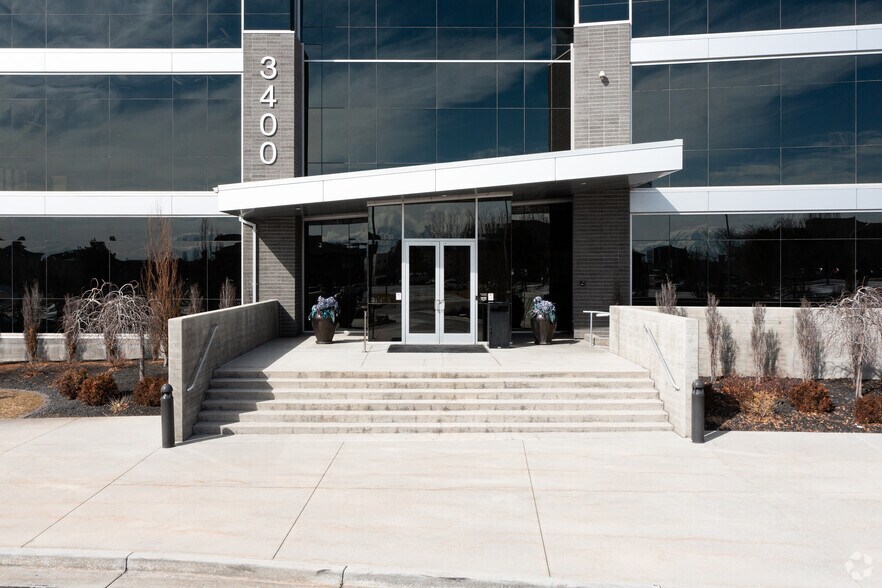 More Photos Of 3400 W Mayflower Ave, Lehi Office For Lease