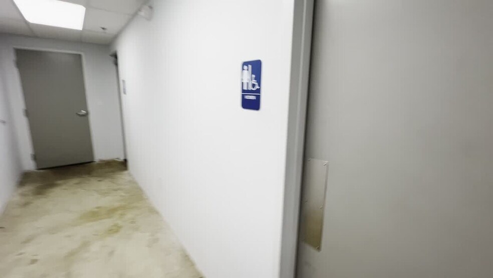 More Photos Of 21 Ellsworth St, Worcester Warehouse For Sale