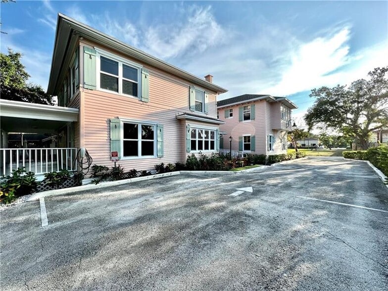 More Photos Of 124 N Swinton Ave, Delray Beach Office For Sale