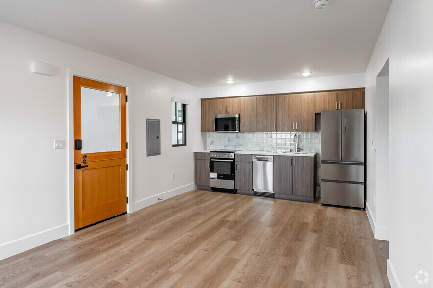More Photos Of 24452 Del Prado, Dana Point Apartments For Sale