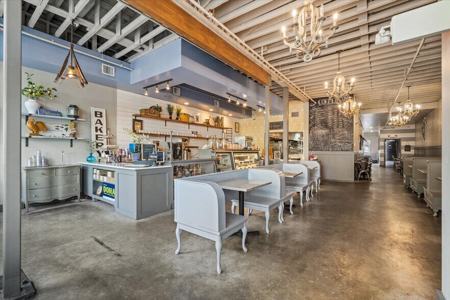 More Photos Of 415 W Main Ave, Spokane Storefront Retail Residential For Sale