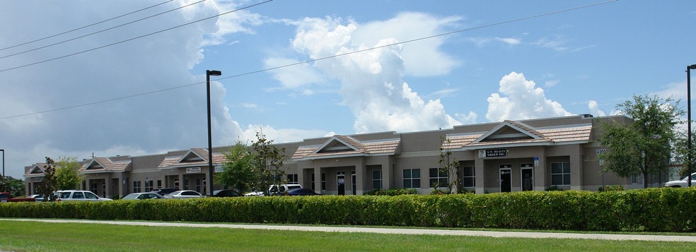 More Photos Of 4300 Ford St, Fort Myers Light Manufacturing For Sale