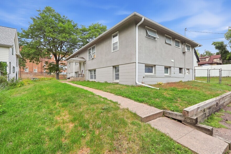 More Photos Of 826 5th St E, Saint Paul Apartments For Sale