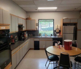 More Photos Of 14601 Interurban Ave S, Tukwila Office For Sale