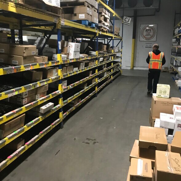 More Photos Of 2655 E Richmond St, Shawano Warehouse For Lease