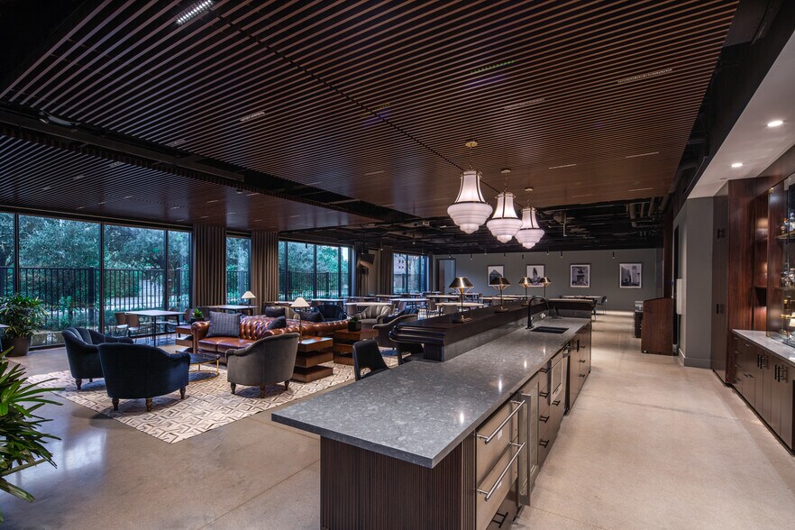 More Photos Of 190 TC Jester Blvd, Houston Office For Lease