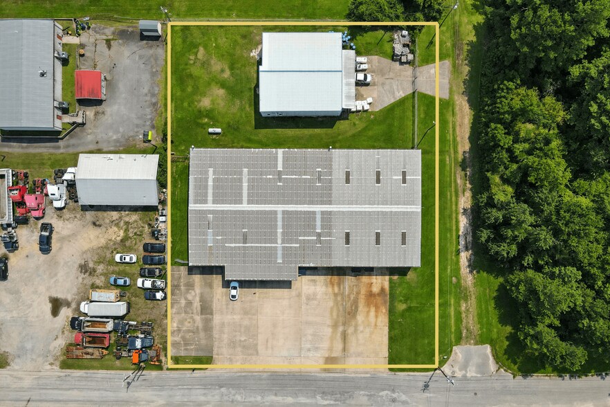 More Photos Of 305 Crump St, Goldsboro Warehouse For Sale