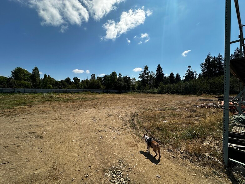 More Photos Of 747 Atlas Rd, Vader Warehouse For Sale