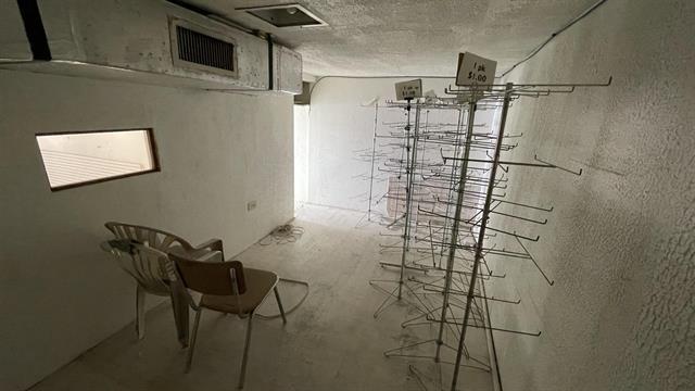 More Photos Of 1215 Farragut St, Laredo Storefront For Lease