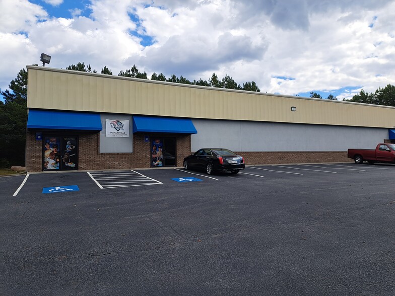 Primary Photo Of 1292 John Belt Dr, Douglasville Warehouse For Lease