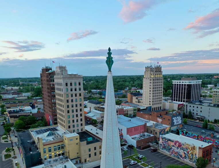 More Photos Of 201 S Jackson St, Jackson Specialty For Sale