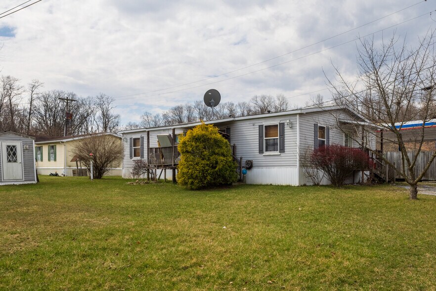 More Photos Of 1094 Chestnut St, Claysburg Manufactured Housing Mobile Home Park For Sale