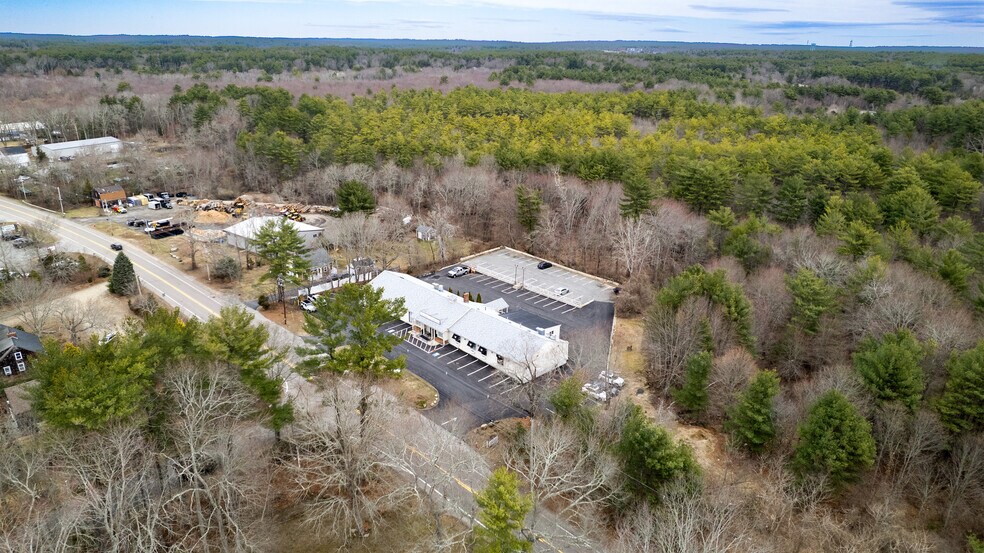 More Photos Of 460 Washington St, Pembroke Storefront Retail Office For Lease