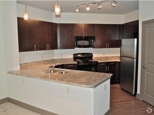 More Photos Of 744 Brick Row, Richardson Apartments For Lease
