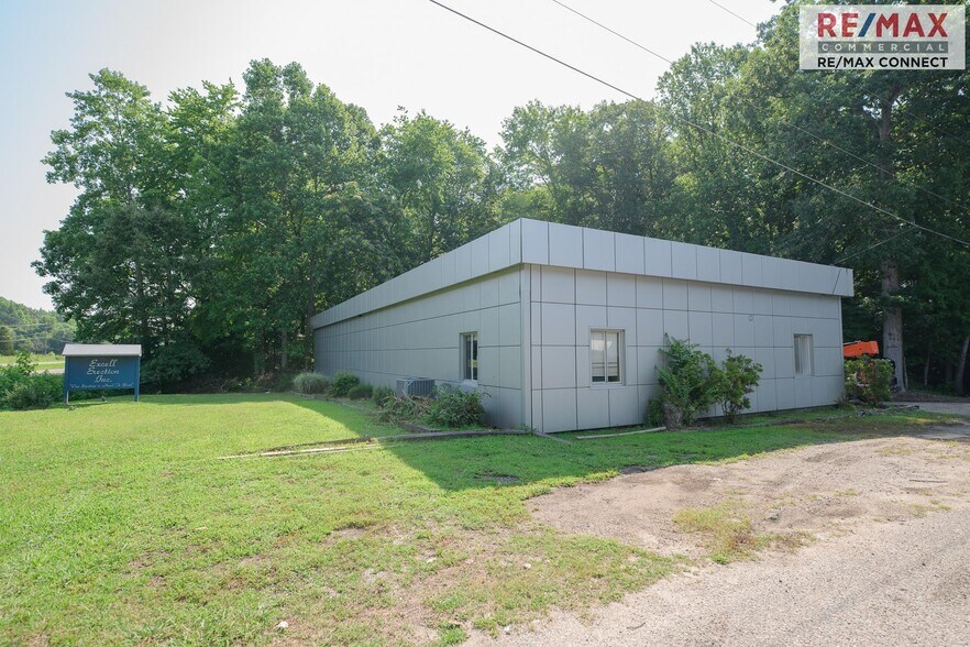 More Photos Of 9991 John Clayton Memorial Hwy, Gloucester Light Manufacturing For Sale