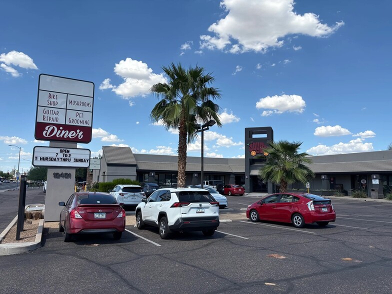 Primary Photo Of 10401 N 32nd St, Phoenix General Retail For Lease