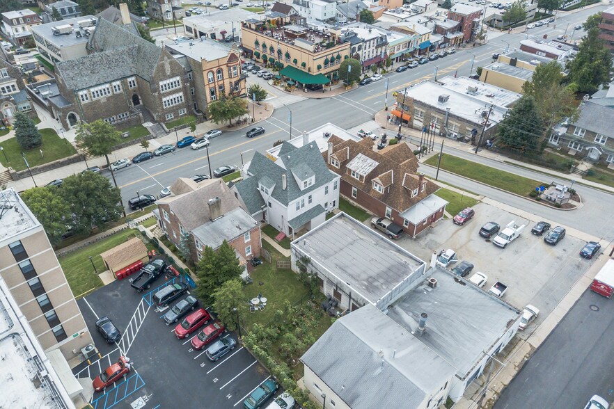 More Photos Of 214 Fayette St, Conshohocken Office Residential For Lease