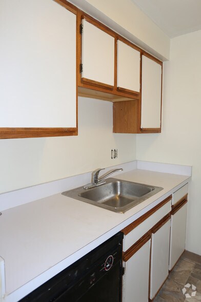 More Photos Of 190 Manhattan Ave, Buffalo Apartments For Sale