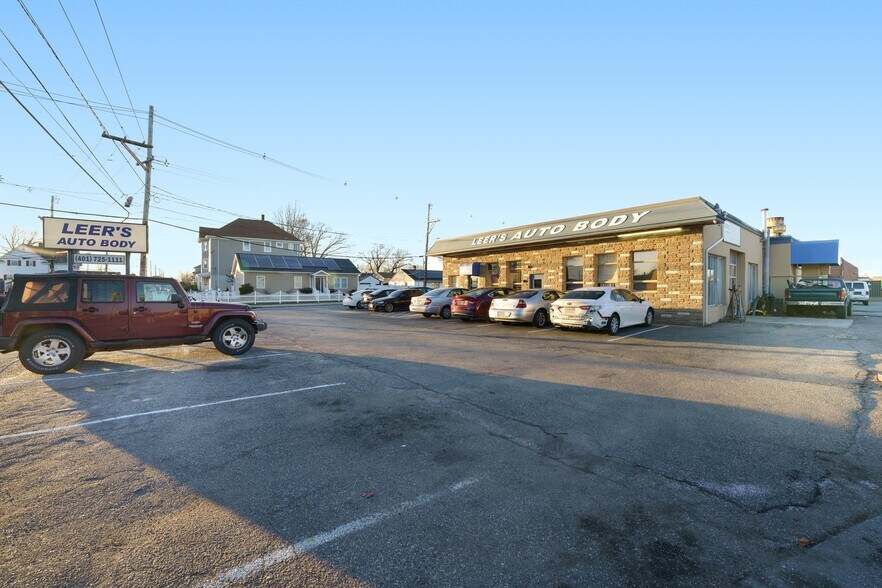 Primary Photo Of 15 York Ave, Pawtucket Auto Repair For Sale