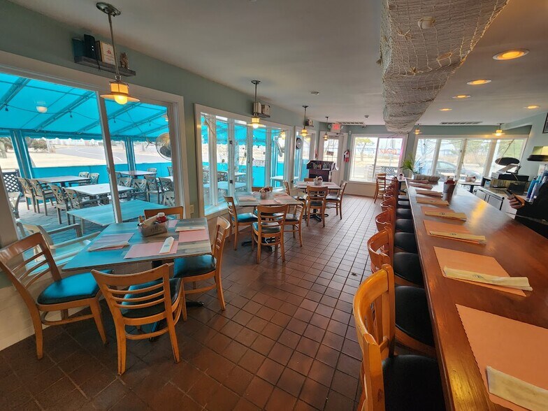 More Photos Of 607 Bay Blvd, Lavallette Restaurant For Sale