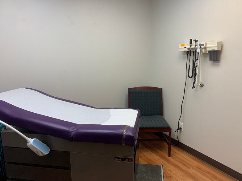 More Photos Of 930 Martin Luther King Jr Blvd, Chapel Hill Office For Lease