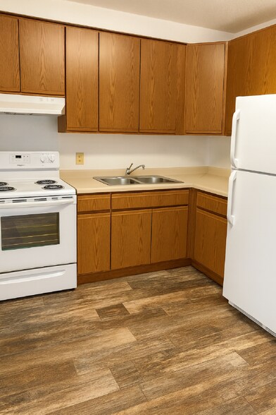 More Photos Of 105 Sunnyslope Rd, Morris Apartments For Sale