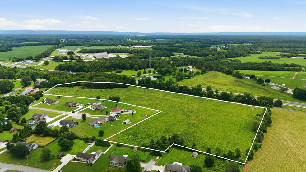 More Photos Of Old Tullahoma hwy, Tullahoma Land For Sale