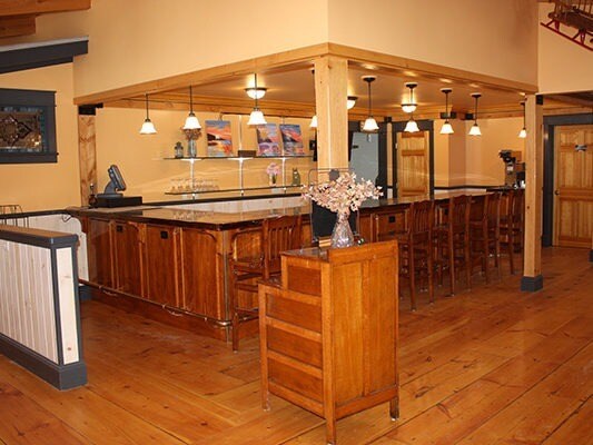 More Photos Of 1675 US Route 2, Waterbury Restaurant For Lease