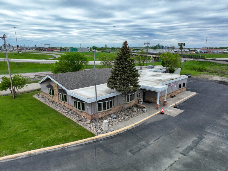 More Photos Of 3535 Main Ave, Fargo Office For Sale