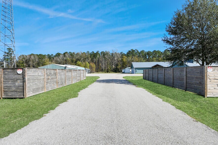 More Photos Of 17188 Highway 321, Dayton Specialty For Sale