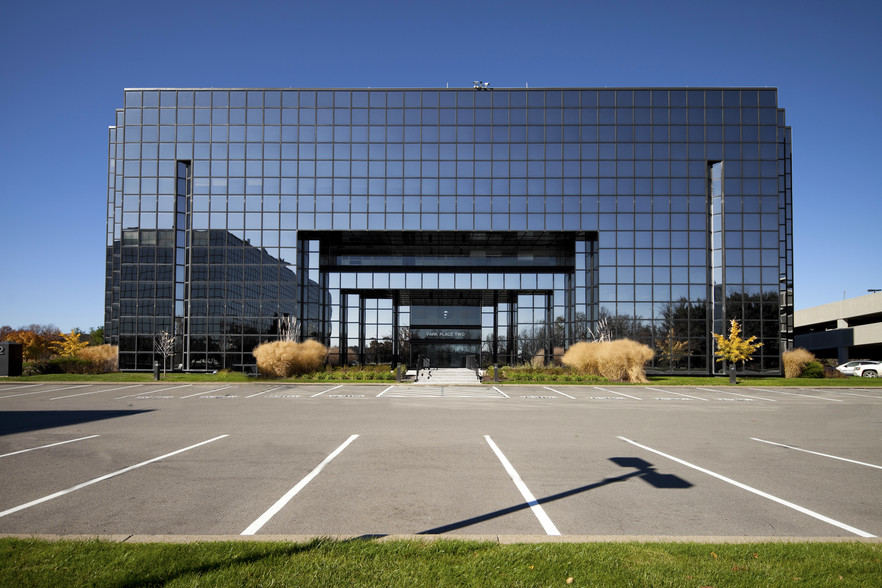 Primary Photo Of 2000 Commerce Dr, Pittsburgh Medical For Lease