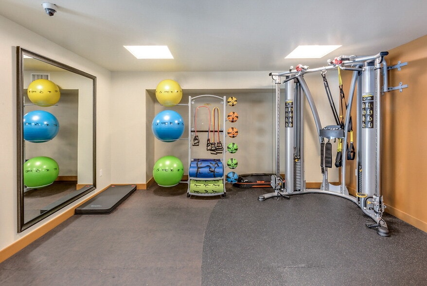 1271 Lawrence Station Rd, Sunnyvale, CA 94089 MultiFamily For Lease