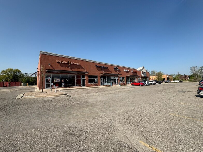 More Photos Of M-59 Rd @ Clark Rd, Hartland Unknown For Lease