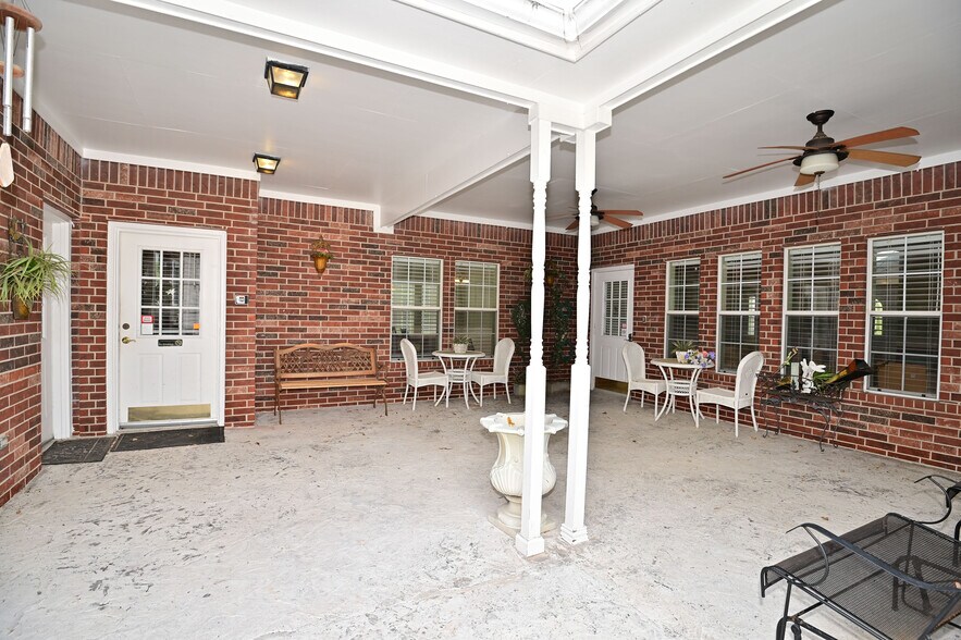 2021 FM 1092 Rd, Missouri City, TX 77459 Assisted Living For Sale