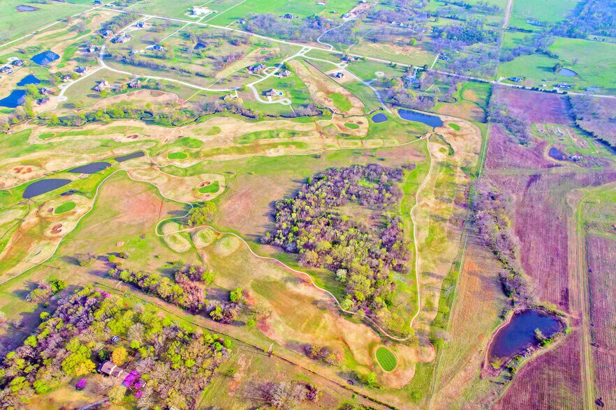 More Photos Of 10301 S 600 Rd, Miami Golf Course Driving Range For Sale