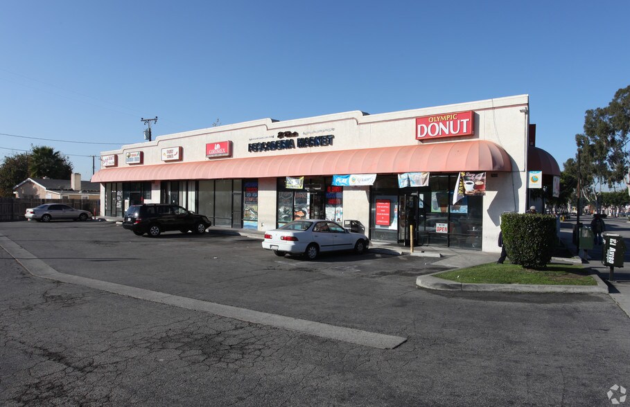 More Photos Of 2859 Mountain View Rd, El Monte General Retail For Lease