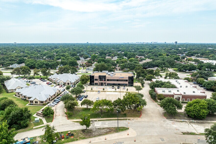 More Photos Of 1100 W Campbell Rd, Richardson Office For Sale