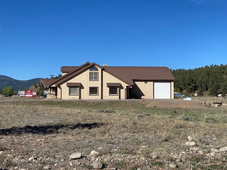 More Photos Of 173 Frontage Rd, South Fork Freestanding For Lease